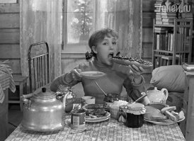 Замечательный фильм - снят 55 лет назад, а и сегодня смотрится на одном дыхании.