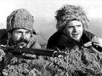 - Красиво идут...
- Интеллигенция!