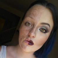 Как недокрашенные жигули 82 года выпуска.