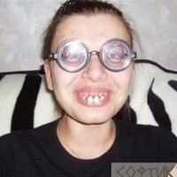 Я календарь переверну и снова третье сентября.
На фото я твоё взгляну....

"БЛ", БЛ", БЛ",бл",бл",бл",бл",бл"!!!!!"
Ну почему, ну почему нажраться всё же мне пришлось?
А ведь почти что началось....
ЧЕТВЁРТОЕ СЕНТЯБРЯ!