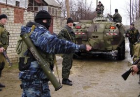 "И для МВД (интересно, зачем МВД пулемет?)"
Уверен, что для МВД на Северном кавказе он еще как пригодится. БТРы и гранатомёты там все время в ходу, как какой нибудь чеберек-маждахед в доме забарикадируется, вот тут и пулемет пригодится и всё остальное...