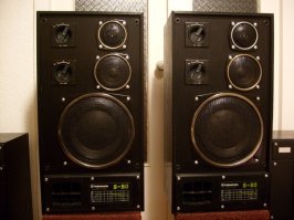 Запарили минусить. У меня было такое, нах мне кассеты?!