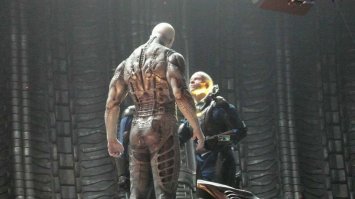 Кто-то уже пытался найти предков землян ;) И понеслось...