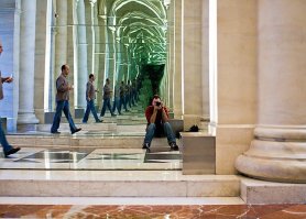 немного зелёные, а почему? Может стекло зелёное? А АВТОР!