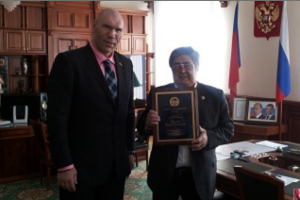 Человек провел последние 22 года в поисках китайского йети