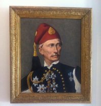 Люди из прошлого, которые похожи на знаменитостей