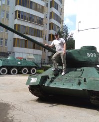 Броня крепка и танки наши быстры! С праздником!