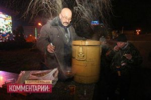 Как-то незаслуженно обойдены вниманием свершения великого артиста от декабря 2013 года:
