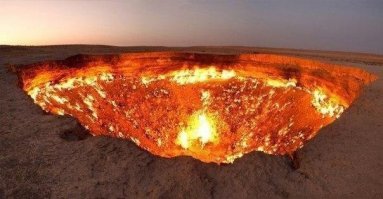Мне одному интересно, почему там до сих пор электростанцию не поставили?