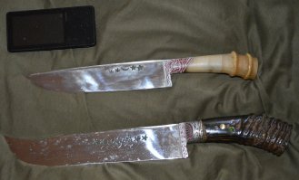 Из моей коллекции (рукоятка одного из рога джейрана, другого - сайгака):