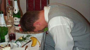 "Шурик, это же не наш метод!!!" (С)  У нас принято распечатывать лица не на траве...