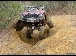 Жить захочешь и не так раскорячишься.