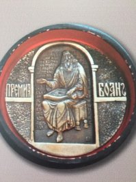 Суровые бабушки в рисунках Эдуарда Набиуллина