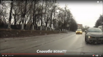 Для таких как ты, картинка с регистратора. Сзади машины спокойно едут в два ряда. И никто никому не мешает.