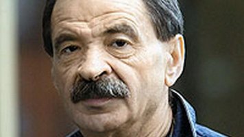 Любой человек может найти своего двойника