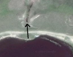 Похоже это Нижнее озеро Вытекло через Дренажную Трубу !