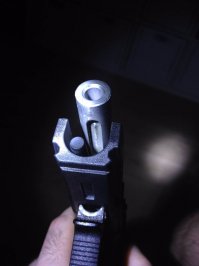 Получил недавно разрешение на травмат и сразу положил глаз на эту модель. Но в современных отечественных образцах со стволом как рулетка. Нижняя прослабляющая проточка в стволе может оказаться через чур глубокой и ствол рвётся как фольга. Вот пример с Guns.ru:
------------------------------------------------
Покупал в этом году в марте в темпе Grand power T12F производства Фортуны. Отстрелял 514 патронов. Стрелял только патронами Техкрим (83 ДЖ, вес пули 1.32 Партия 02E). Нижняя проточка расползлась на 1.5 см. Темповой стрельбы как токовой и не было, пару магазинов примерно попробовал ради эксперимента расстрелять за все время. Судя по срезам где пошла трещина, толщина кажется меньше чем у консервной банки, уж простите уж за такое сравнение. Фото прилагаю. 
Подскажите поэтапно пожалуйста, что и куда обращаться по гарантии.
---------------------------------------------------