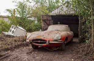 а как на счет старой четырехкомфорки? та что слева... ни кому нах не нужна...