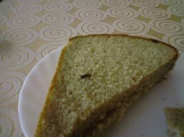 Хрущёв сделал бесплатным хлеб в столовках. А ведь все селяне при отсутствии комбикормов кормили свиней дешёвым и тем более бесплатным хлебом. Помню при Брежневе (в селе) давали хлеба на руки на рупь! - 5 буханок каждый день. Вот и стали закупать за границей