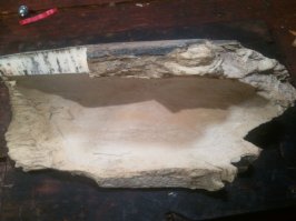 вот кусочек небольшой ,с камчатки привезен. с него на рукоять делал вставки (был пост) и.т.д