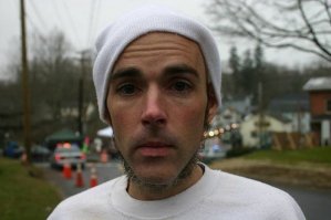 Если это правда, то этого пора сажать в клетку.