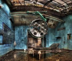 Заброшенный военный госпиталь в городе Белиц, Германия