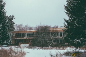 А вот во что превратилось мое детство. Пионерский лагерь "Юность" при ЛЛМЗ