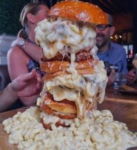 Тьфу блин, такое ощущение, что это уже ело несколько человек и всем не понравилось