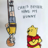 Это фотошоп? 

Если это фотошоп, то я в детстве не хреново фотошопил.