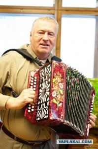 Автокран истребитель обочечников