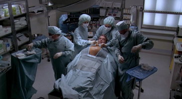 Дай ка угадаю, ты Арнольд Шварценеггер?!