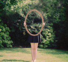 Интересные фотографии девушек и не только