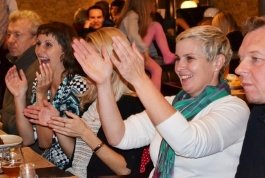 Довольно душевная история с бодрым окончанием.