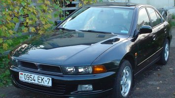 Полностью согласен, новее не значит лучше! Какого чёрта снимать с производства и записывать в раритетный хлам такие машины?? Идиоты.