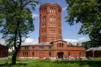 Петербург. Сейчас в ней музей воды.