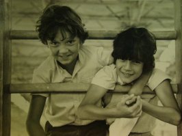 А ещё мы обнимались с друзьями, и никто из нас не даже не знал, что сегодня это могут понять неправильно.