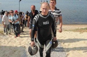 Самое старое вино было обнаружено на территории современной Германии. 
Бутылка была закупорена в 325 году до нашей эры.