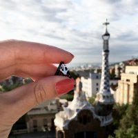 Походу маникюр одного из этих бородатых
