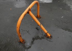 ага а потом это забацает и будет считать себя королём