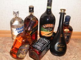 а вот что откопают на Тверской через 150 лет:)
...и будут говорить, о, какая редкость...