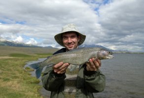 рыбалка у чингачгуков классная!:)