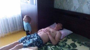 хорошая утренняя игра в субботу -Папа Ленин-