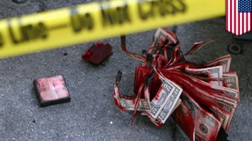 Потом неделю, а то и 2 краску с морды не отмыть)))