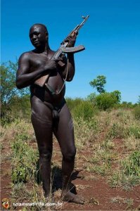 одного не пойму-почему он себе может позволить автомат Калашникова, а я -нет?!