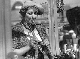 Так выглядели и одевались девушки 20-х