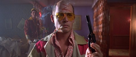 Отличная книга кстати) Да и фильм шикарный) По мне так это лучшие роли этих Дель Торо и Деппа))