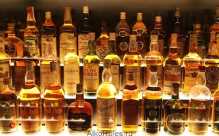 Пить умею, но водку стараюсь не пить уже лет так 5-7. Летом Вино, зимой-вискарь.