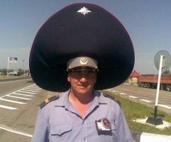 На Садовом кольце в Москве сотрудника ДПС избили и сломали его жезл