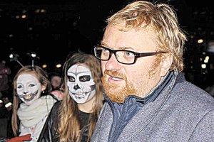 70 страшно прекрасных хэллоуинских костюмов для собак