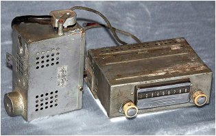 Автомобильный радиоприёмник ''А-8м'' - двухдиапазонный, шестиламповый супергетеродин. Предназначен для установки в автомобилях ''Москвич'' М-402,М-403.